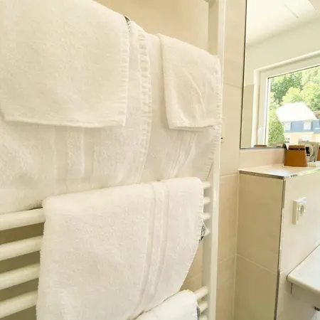 220 Lux Furnished Flat Beaufort